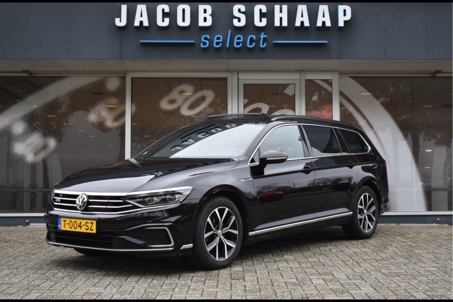 Volkswagen Passat Variant 1.4 TSI PHEV GTE Business Automaat / Pano schuifdak /  Trekhaak / Keyless / Navi / PDC + Camera