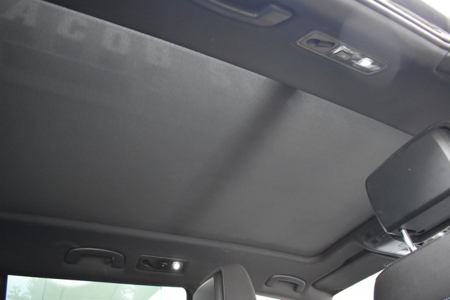 Volkswagen Passat Variant 1.4 TSI PHEV GTE Business Automaat / Pano schuifdak /  Trekhaak / Keyless / Navi / PDC + Camera