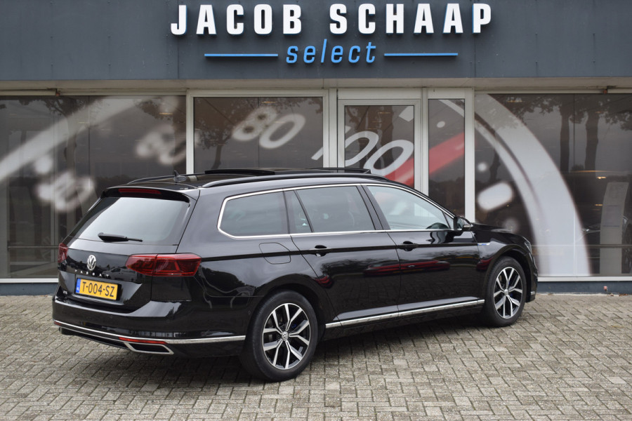 Volkswagen Passat Variant 1.4 TSI PHEV GTE Business Automaat / Pano schuifdak /  Trekhaak / Keyless / Navi / PDC + Camera