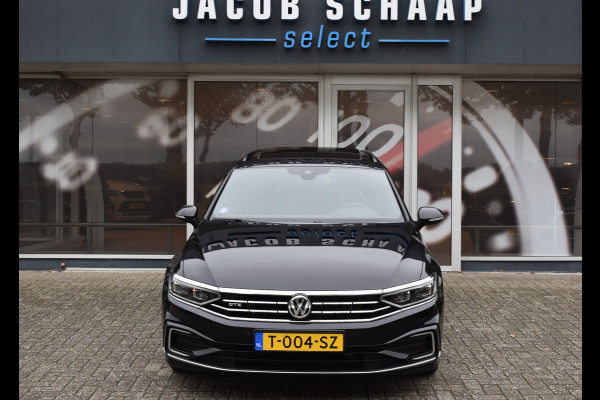 Volkswagen Passat Variant 1.4 TSI PHEV GTE Business Automaat / Pano schuifdak /  Trekhaak / Keyless / Navi / PDC + Camera
