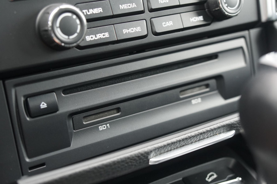 Porsche Macan 2.0 + PANORAMADAK / LUCHTVERING / 21" / MEMORY Porsche Macan 2.0 + PANORAMADAK / LUCHTVERING / 21" / MEMORY