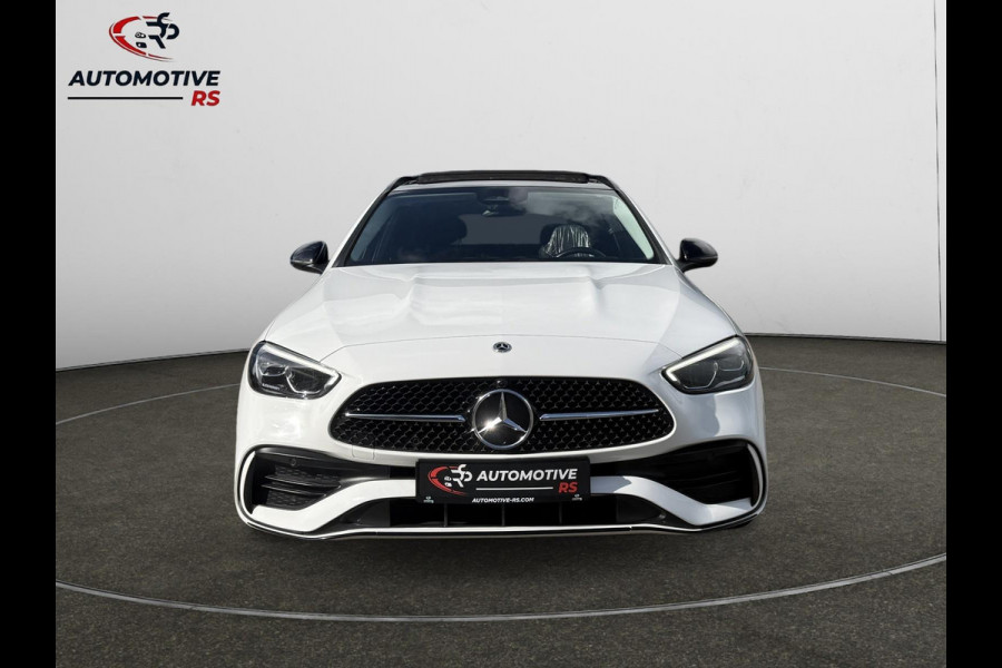 Mercedes-Benz C-Klasse Estate 180 AMG Line|Pano Trekhaak Cruise Camera Stoelverw. Sfeerverlichting Dodehoek Carplay& Android auto Mercedes-Benz C-Klasse Estate 180 AMG Line|Pano Trekhaak Cruise Camera Stoelverw. Sfeerverlichting Dodehoek Carplay& Android auto