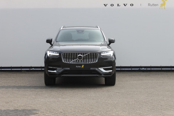 Volvo XC90 T8 455PK Automaat Recharge AWD Ultimate Bright Long Range / Panoramisch schuif-kanteldak / Luchtvering / Semi elektrisch wegklapbare trekhaak / 21" lichtmetalen velgen Volvo XC90 T8 455PK Automaat Recharge AWD Ultimate Bright Long Range / Panoramisch schuif-kanteldak / Luchtvering / Semi elektrisch wegklapbare trekhaak / 21" lichtmetalen velgen