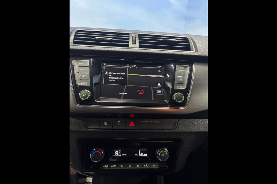 Škoda Fabia Combi 1.0 TSI Business Edition Škoda Fabia Combi 1.0 TSI Business Edition