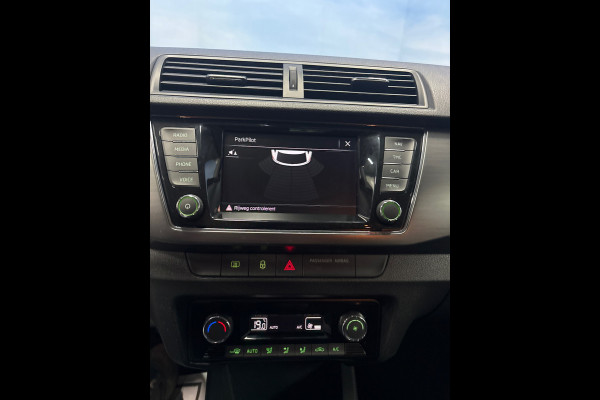 Škoda Fabia Combi 1.0 TSI Business Edition Škoda Fabia Combi 1.0 TSI Business Edition