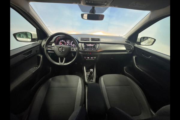 Škoda Fabia Combi 1.0 TSI Business Edition Škoda Fabia Combi 1.0 TSI Business Edition