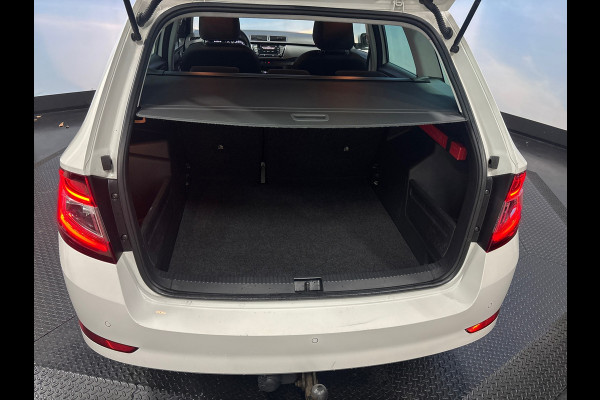 Škoda Fabia Combi 1.0 TSI Business Edition Škoda Fabia Combi 1.0 TSI Business Edition