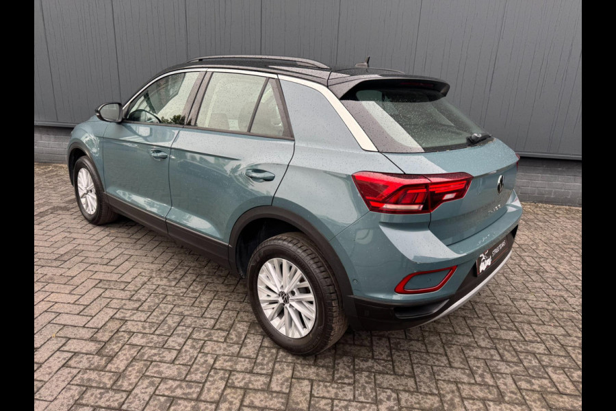 Volkswagen T-Roc 1.5 TSI DSG 150Pk /1e eigenaar /ACC /Carplay Volkswagen T-Roc 1.5 TSI DSG 150Pk /1e eigenaar /ACC /Carplay