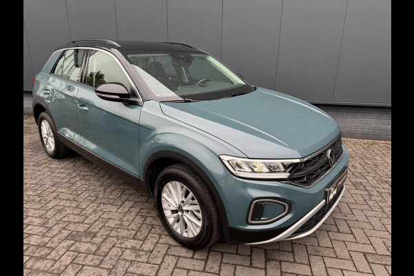 Volkswagen T-Roc 1.5 TSI DSG 150Pk /1e eigenaar /ACC /Carplay Volkswagen T-Roc 1.5 TSI DSG 150Pk /1e eigenaar /ACC /Carplay