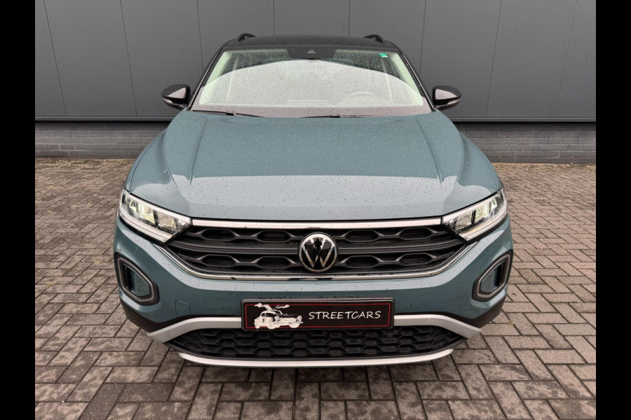 Volkswagen T-Roc 1.5 TSI DSG 150Pk /1e eigenaar /ACC /Carplay Volkswagen T-Roc 1.5 TSI DSG 150Pk /1e eigenaar /ACC /Carplay