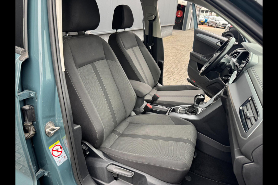 Volkswagen T-Roc 1.5 TSI DSG 150Pk /1e eigenaar /ACC /Carplay Volkswagen T-Roc 1.5 TSI DSG 150Pk /1e eigenaar /ACC /Carplay