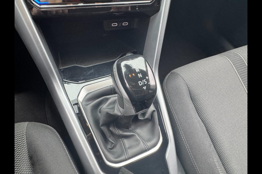 Volkswagen T-Roc 1.5 TSI DSG 150Pk /1e eigenaar /ACC /Carplay Volkswagen T-Roc 1.5 TSI DSG 150Pk /1e eigenaar /ACC /Carplay