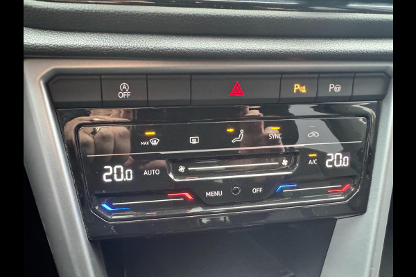 Volkswagen T-Roc 1.5 TSI DSG 150Pk /1e eigenaar /ACC /Carplay Volkswagen T-Roc 1.5 TSI DSG 150Pk /1e eigenaar /ACC /Carplay