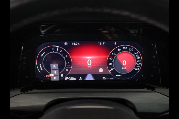 Volkswagen Golf 1.4 eHybrid Style 204 PK DSG PHEV | Navigatie | 17 inch LM velgen | Stoel- en Stuurverwarming |
