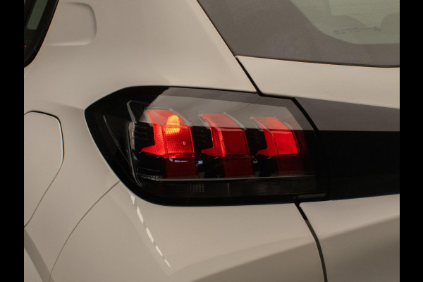 Peugeot 208 1.2 PureTech Active Sport (APPLE CARPLAY,NAVI,CRUISE,PDC,CLIMATE,LED,WHITE EDITION,SPORTSTOELEN,NETTE STAAT) Peugeot 208 1.2 PureTech Active Sport (APPLE CARPLAY,NAVI,CRUISE,PDC,CLIMATE,LED,WHITE EDITION,SPORTSTOELEN,NETTE STAAT)