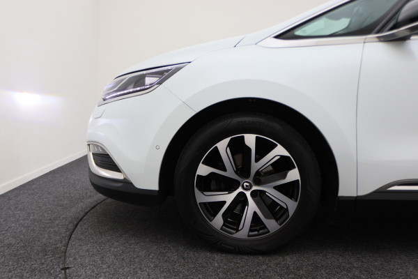 Renault Espace 1.8 TCe Limousin 7p. Verwarmde Voorruit, Camera, Apple Carplay, Cruise, LED, DAB, PDC, 19'' Renault Espace 1.8 TCe Limousin 7p. Verwarmde Voorruit, Camera, Apple Carplay, Cruise, LED, DAB, PDC, 19''