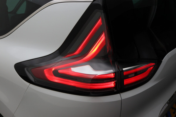 Renault Espace 1.8 TCe Limousin 7p. Verwarmde Voorruit, Camera, Apple Carplay, Cruise, LED, DAB, PDC, 19'' Renault Espace 1.8 TCe Limousin 7p. Verwarmde Voorruit, Camera, Apple Carplay, Cruise, LED, DAB, PDC, 19''