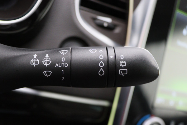 Renault Espace 1.8 TCe Limousin 7p. Verwarmde Voorruit, Camera, Apple Carplay, Cruise, LED, DAB, PDC, 19'' Renault Espace 1.8 TCe Limousin 7p. Verwarmde Voorruit, Camera, Apple Carplay, Cruise, LED, DAB, PDC, 19''
