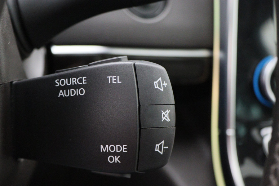 Renault Espace 1.8 TCe Limousin 7p. Verwarmde Voorruit, Camera, Apple Carplay, Cruise, LED, DAB, PDC, 19'' Renault Espace 1.8 TCe Limousin 7p. Verwarmde Voorruit, Camera, Apple Carplay, Cruise, LED, DAB, PDC, 19''