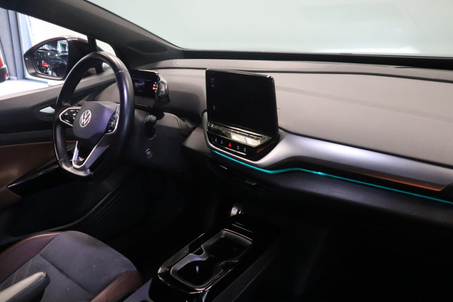 Volkswagen ID.4 1st. Pro Performance 77 kWh Adaptive-Cruise Sfeerverlichting Trekhaak Volkswagen ID.4 1st. Pro Performance 77 kWh Adaptive-Cruise Sfeerverlichting Trekhaak