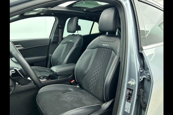 Kia Sportage 1.6 T-GDi Aut. 265pk PHEV AWD GT-Line Panoramadak Airco ECC Carplay Navi Virtual Cockpit PDC VA + Camera Adaptive Cruise Leder Kia Sportage 1.6 T-GDi Aut. 265pk PHEV AWD GT-Line Panoramadak Airco ECC Carplay Navi Virtual Cockpit PDC VA + Camera Adaptive Cruise Leder