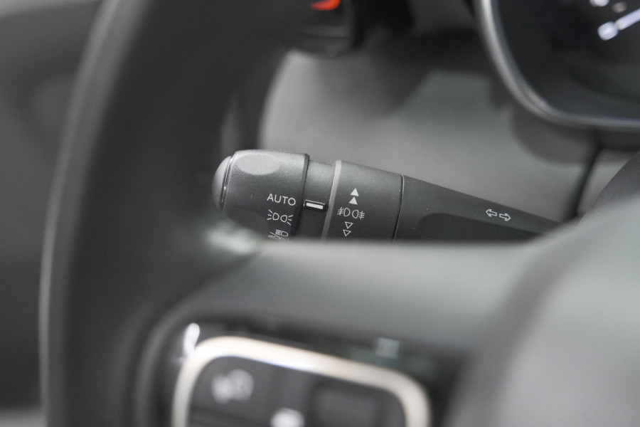 Citroën C3 Aircross PureTech 110 EAT6 Feel | Trekhaak | Stoelverwarming | Parkeersensoren