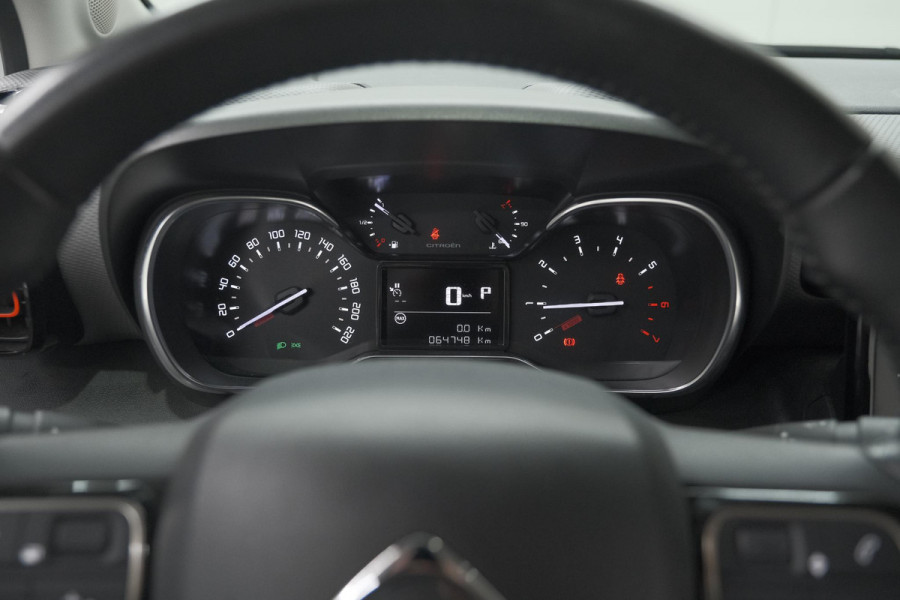 Citroën C3 Aircross PureTech 110 EAT6 Feel | Trekhaak | Stoelverwarming | Parkeersensoren
