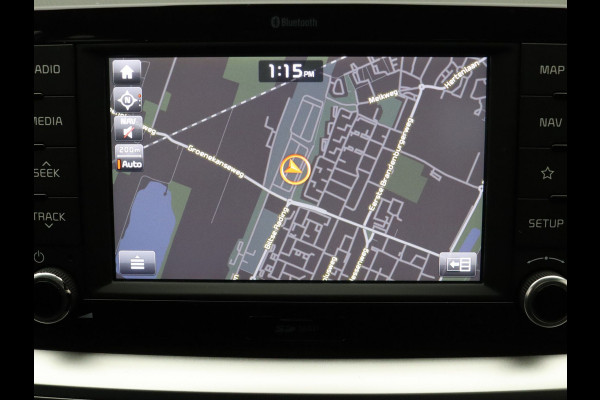 Kia Stonic 100pk T-GDi DynamicLine Camera | Cruise | Navi | Parkeersens. achter | Trekhaak