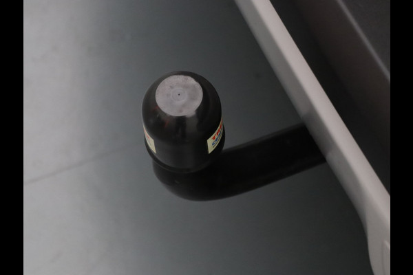 Kia Stonic 100pk T-GDi DynamicLine Camera | Cruise | Navi | Parkeersens. achter | Trekhaak