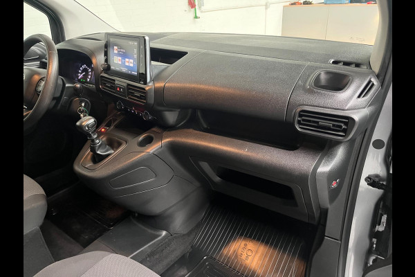 Toyota PROACE CITY L2H1 1.5 D-4D 130PK euro6 Live Long, Airco, Trekhaak 1200KG, Navigatie, Grijs Metallic, RIJKLAARPRIJS! Toyota PROACE CITY L2H1 1.5 D-4D 130PK euro6 Live Long, Airco, Trekhaak 1200KG, Navigatie, Grijs Metallic, RIJKLAARPRIJS!