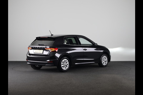 Škoda Fabia 1.0 TSI Business Edition 115 PK DSG | Verlengde garantie | Navigatie via app | Cruise control | Stoelverwarming |