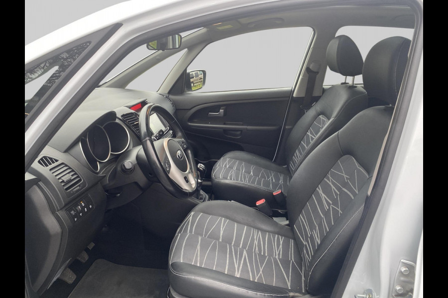 Kia Venga 1.4 CVVT Edition | Hoge Instap | Trekhaak | Navigatie Kia Venga 1.4 CVVT Edition | Hoge Instap | Trekhaak | Navigatie