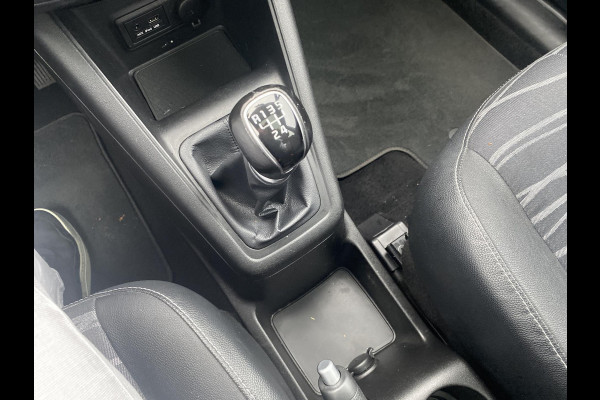 Kia Venga 1.4 CVVT Edition | Hoge Instap | Trekhaak | Navigatie Kia Venga 1.4 CVVT Edition | Hoge Instap | Trekhaak | Navigatie