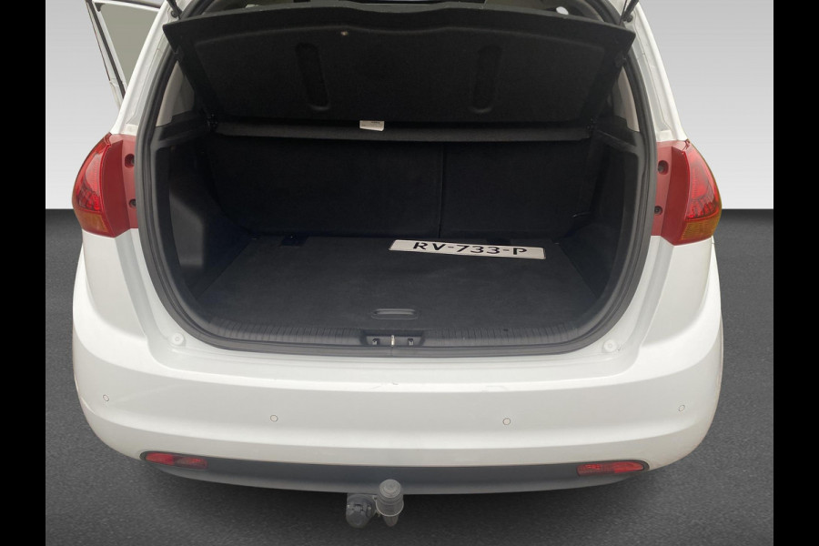 Kia Venga 1.4 CVVT Edition | Hoge Instap | Trekhaak | Navigatie Kia Venga 1.4 CVVT Edition | Hoge Instap | Trekhaak | Navigatie
