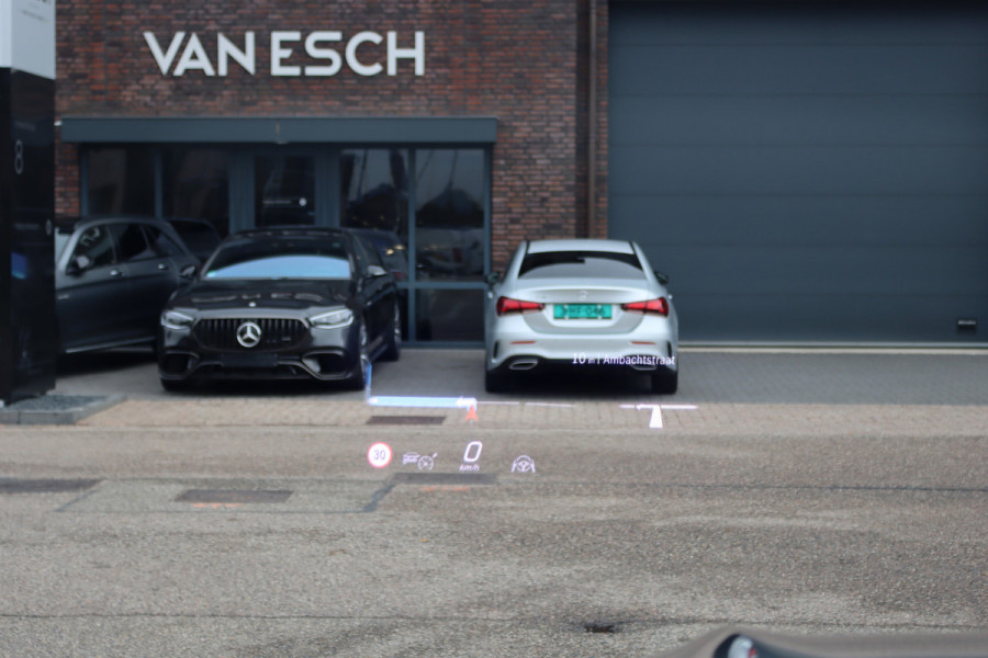 Mercedes-Benz GLE AMG 63 S 4MATIC+ Premium+ Aut9 | 612PK | Facelift | Airmatic | Distronic+ | AMG Drivers Package | Burmester | Trekhaak | Stoelventilatie | HUD | Luchtkwaliteitspakket | Mercedes-Benz GLE AMG 63 S 4MATIC+ Premium+ Aut9 | 612PK | Facelift | Airmatic | Distronic+ | AMG Drivers Package | Burmester | Trekhaak | Stoelventilatie | HUD | Luchtkwaliteitspakket |