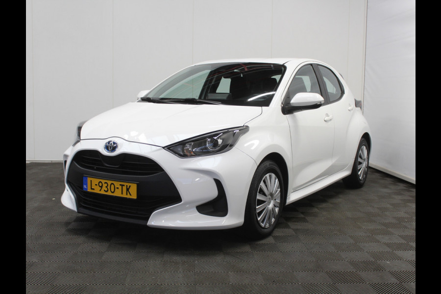 Toyota Yaris 1.5 Hybrid Active CARPLAY | CAMERA | CLIMATE | DAB | ADAPCRUISE | ELRM Toyota Yaris 1.5 Hybrid Active CARPLAY | CAMERA | CLIMATE | DAB | ADAPCRUISE | ELRM