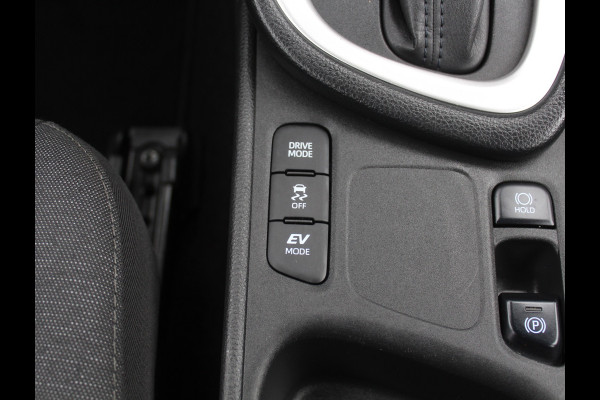 Toyota Yaris 1.5 Hybrid Active CARPLAY | CAMERA | CLIMATE | DAB | ADAPCRUISE | ELRM Toyota Yaris 1.5 Hybrid Active CARPLAY | CAMERA | CLIMATE | DAB | ADAPCRUISE | ELRM