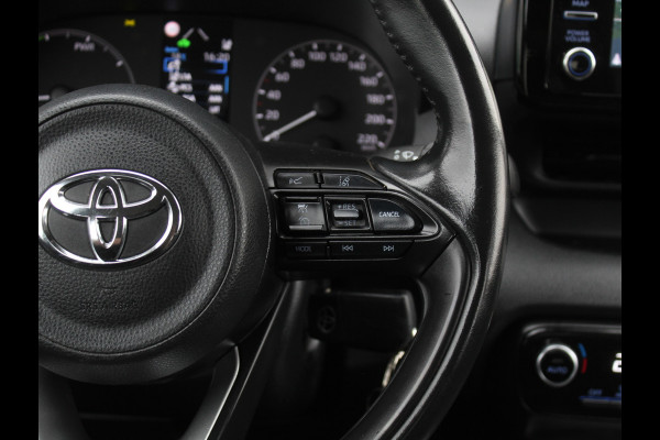 Toyota Yaris 1.5 Hybrid Active CARPLAY | CAMERA | CLIMATE | DAB | ADAPCRUISE | ELRM Toyota Yaris 1.5 Hybrid Active CARPLAY | CAMERA | CLIMATE | DAB | ADAPCRUISE | ELRM