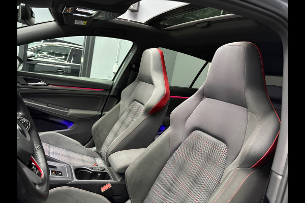 Volkswagen Golf 8 GTI 2.0 Nardo Pano