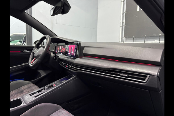 Volkswagen Golf 8 GTI 2.0 Nardo Pano