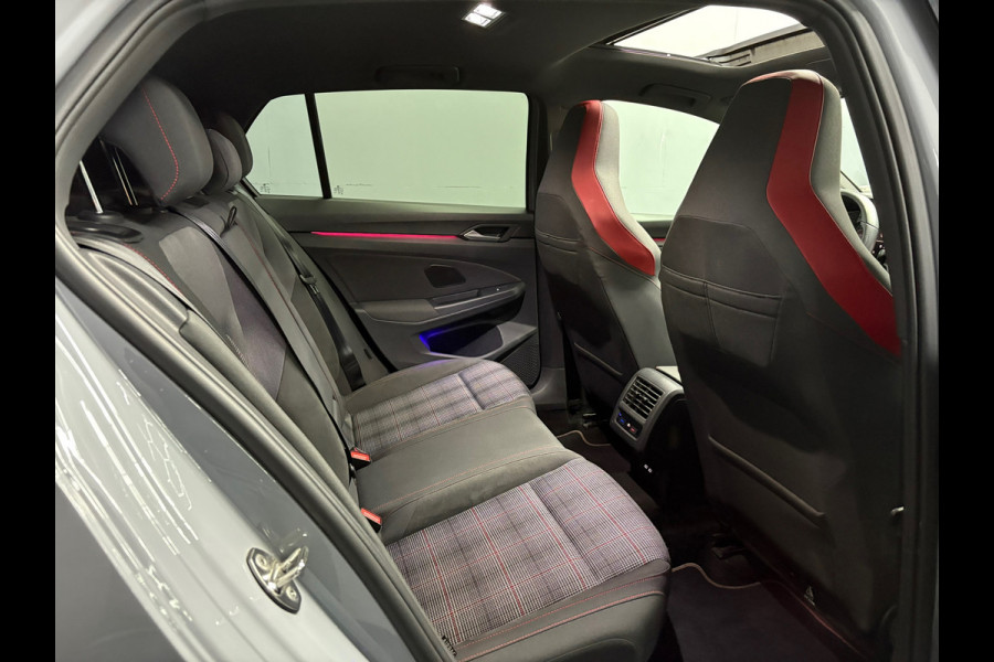 Volkswagen Golf 8 GTI 2.0 Nardo Pano