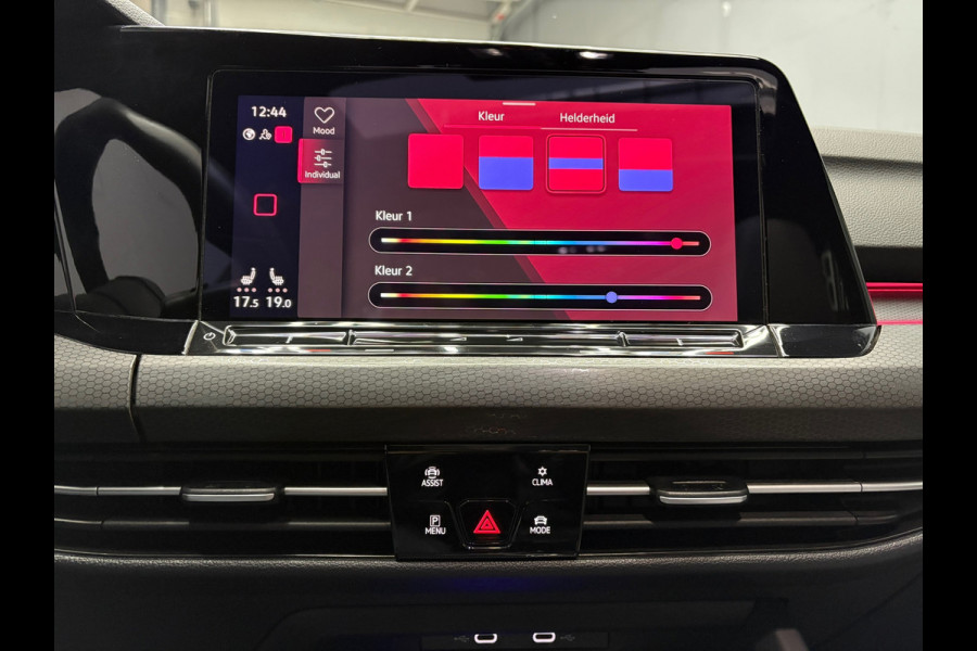 Volkswagen Golf 8 GTI 2.0 Nardo Pano