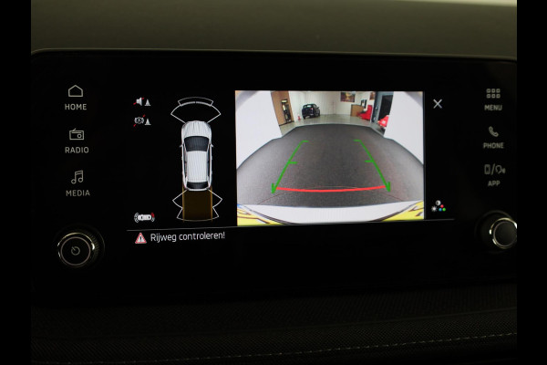 Škoda Fabia 1.0 TSI Business Edition 115 PK DSG | Verlengde garantie | Navigatie via app | Cruise control | Stoelverwarming |