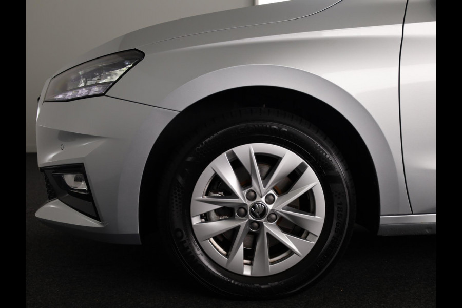 Škoda Fabia 1.0 TSI Business Edition 115 PK DSG | Verlengde garantie | Navigatie via app | Cruise control | Stoelverwarming |