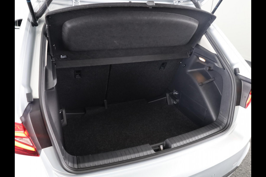 Škoda Fabia 1.0 TSI Business Edition 115 PK DSG | Verlengde garantie | Navigatie via app | Cruise control | Stoelverwarming |