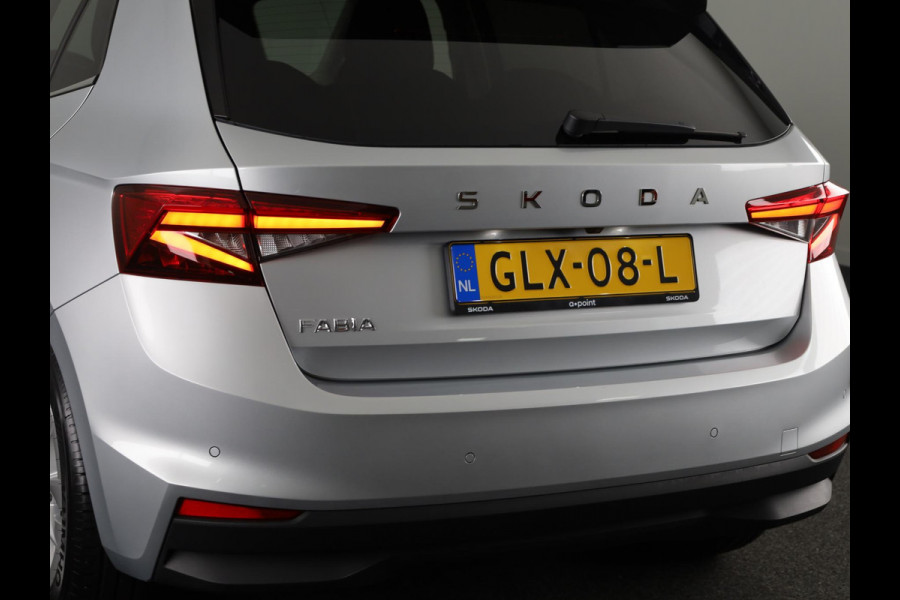 Škoda Fabia 1.0 TSI Business Edition 115 PK DSG | Verlengde garantie | Navigatie via app | Cruise control | Stoelverwarming |