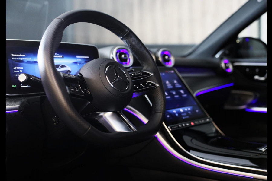 Mercedes-Benz C-Klasse 300 e AMG 63 Look / Massage / Burmester / Head Up / 360 Camera / Acc / Elek Stoelen / Open Pano / 20 Inch