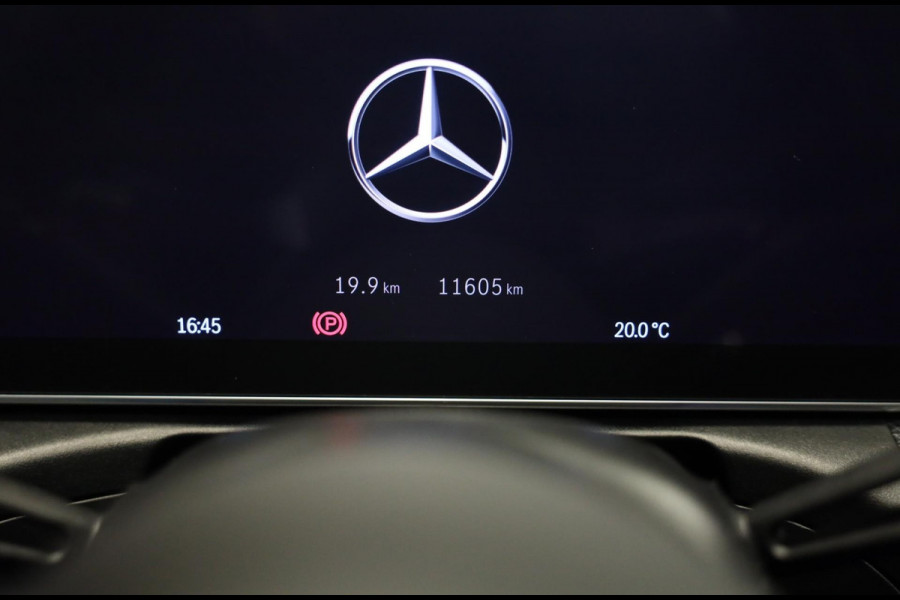 Mercedes-Benz C-Klasse 300 e AMG 63 Look / Massage / Burmester / Head Up / 360 Camera / Acc / Elek Stoelen / Open Pano / 20 Inch