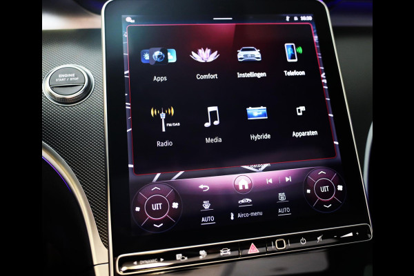 Mercedes-Benz C-Klasse 300 e AMG 63 Look / Massage / Burmester / Head Up / 360 Camera / Acc / Elek Stoelen / Open Pano / 20 Inch