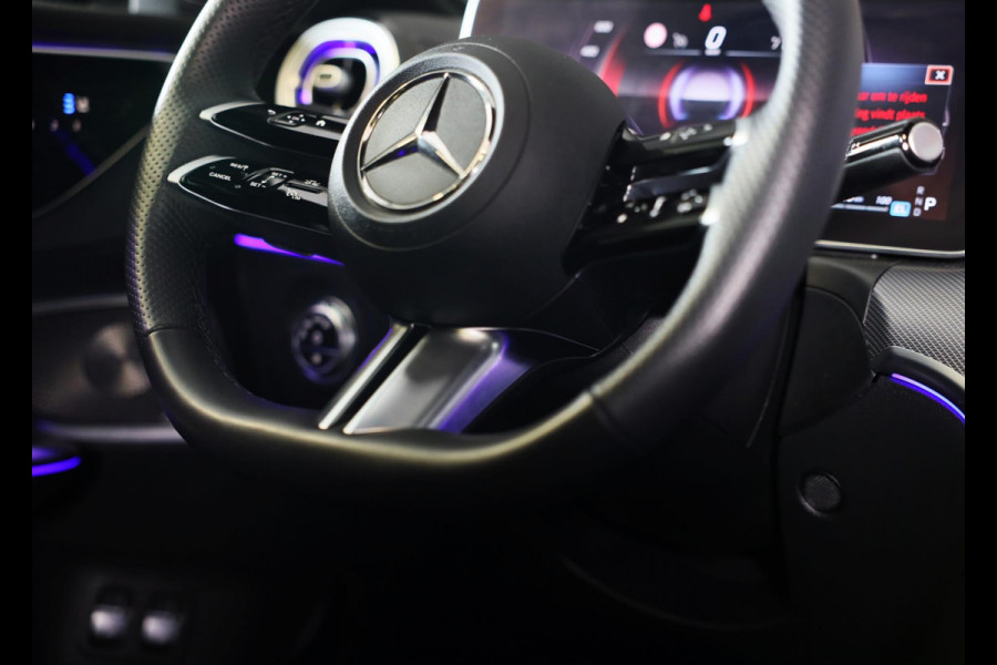 Mercedes-Benz C-Klasse 300 e AMG 63 Look / Massage / Burmester / Head Up / 360 Camera / Acc / Elek Stoelen / Open Pano / 20 Inch